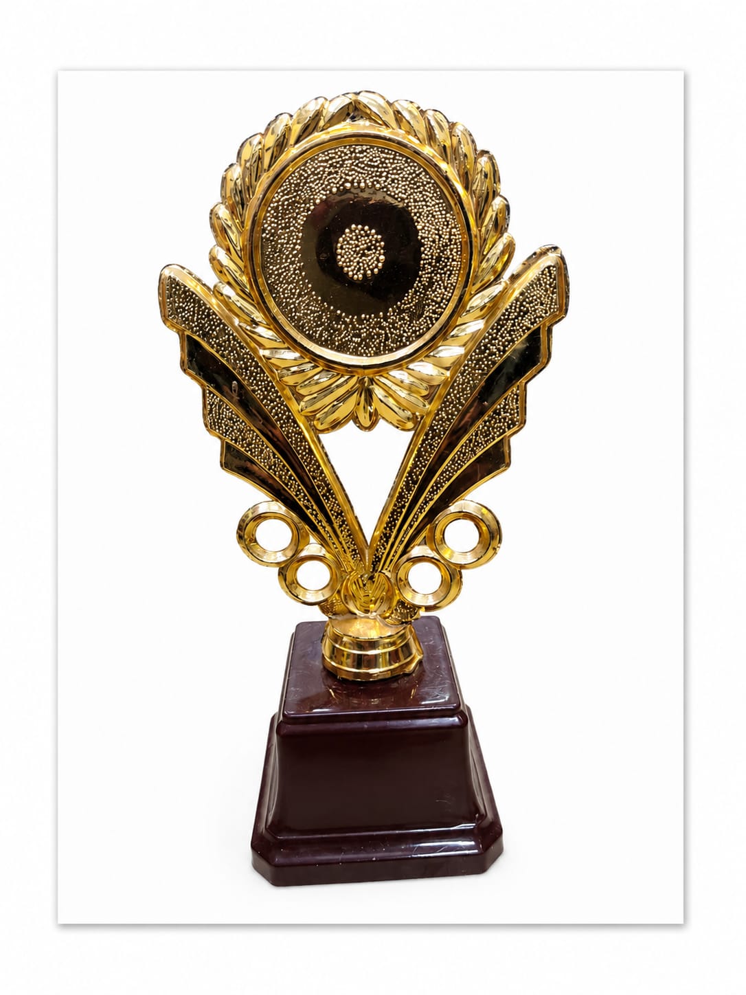 65039dad-7501-4d6d-b1ce-060db03d4058 Trophie - 9 (Medium size) - Image 1