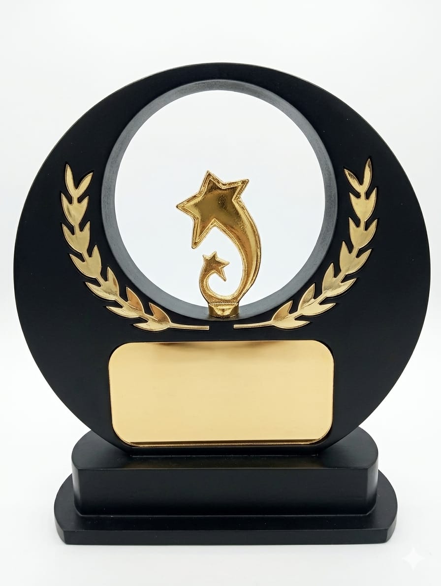 2e70de9e-bd8d-41bd-b516-21c68c5c075b Shields - Image 1